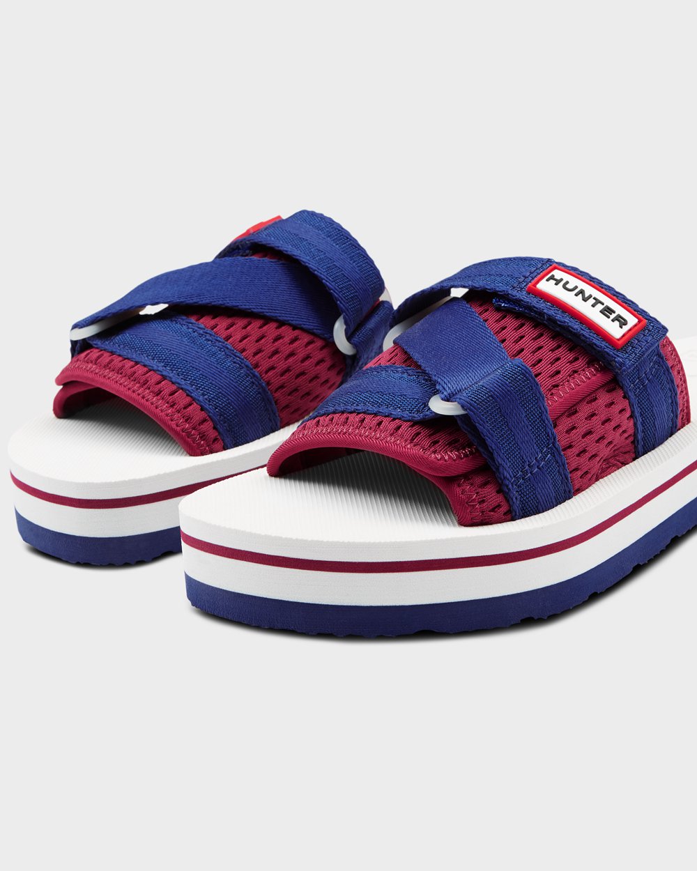 Chinelos Hunter Feminina Branco/Vermelhas/Azuis - Original Flatform Beach - 91FVCNUAH